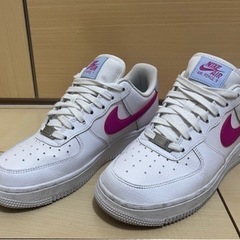 【最終値下げ】ナイキ　エアフォース1の画像