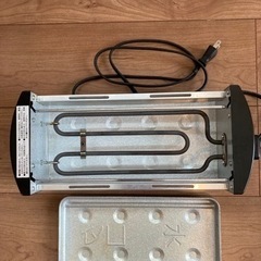 本日17時に取りにこれる方のみ。三ッ谷電機 屋台横丁 卓上焼き鳥 焼肉 たこ焼き器 MYT-800の画像