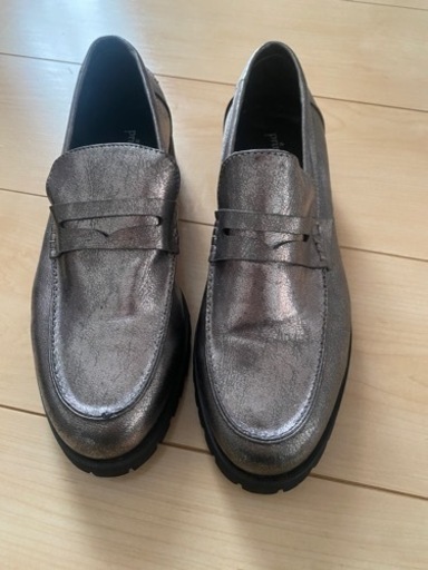 ルーファー 24-24.5 38 新品　シルバー　グレー