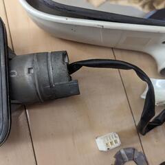 アルトラパンhe21s 左ドアミラー（ジャンク）の画像