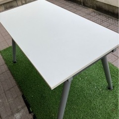 IKEA イケア テーブル デスク 机 ホワイト 高さ調節 