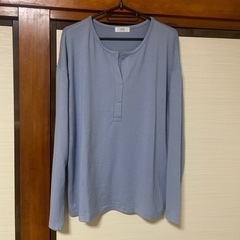 ☆未使用品☆ 韓国服 テーシャツ