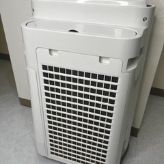 最終値下げ【1/5限定!東京都調布市】SHARPシャープ加湿空気清浄機 KC-J50-Wの画像