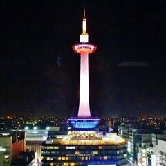  🔰学生注目🔰　朝☀️夕🌙食事🍚付きで月額5万円 (家賃3万円＋食費2万円)。自炊不要❗️　😊敷金０、礼金０、家具家電フリーWiFi付き😊「規則正しい生活を送りたい」学生・社会人向けの【寮タイプ】シェアハウス　👌東福寺駅(JR&京阪2線利用)から徒歩6分、京都駅からも徒歩圏 👌勉強・デスクワークに適した閑静な住宅地に立地 👌鴨川、東福寺といった京都を代表する名所まで徒歩圏 - 京都市