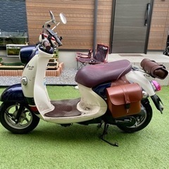 ヤマハ　ビーノ限定カラー　原付の画像