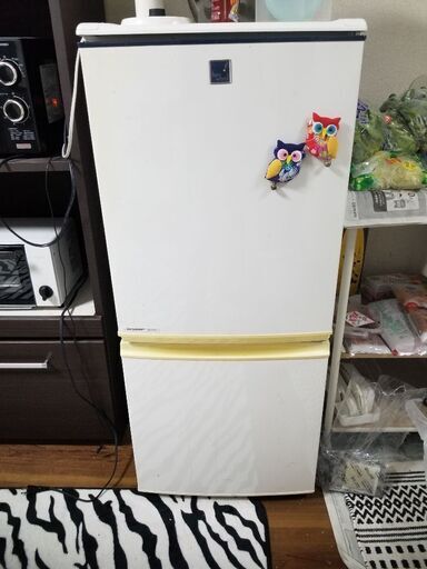この品は1月6日、8日限定受け渡し。引っ越し予定につき大量出品中。SHARP冷蔵庫。
