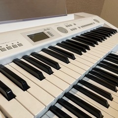 ヤマハ　エレクトーン　ステージア　ELB02  19年製の画像