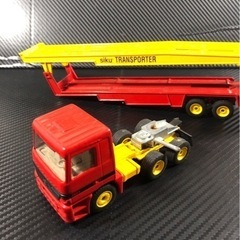 siku キャリアカー　ジグ　の画像