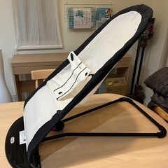 （最終値下げ）ベビービョルン　バウンサー　BABYBJORN メッシュの画像