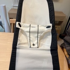 （最終値下げ）ベビービョルン　バウンサー　BABYBJORN メッシュの画像