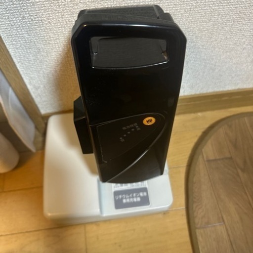 Panasonic 電動自転車専用電池と充電器