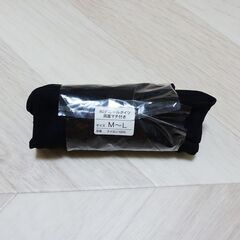 未使用　80デニールタイツ マチ付き M〜L ブラック　黒　ナイロン100％の画像