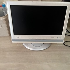 HITACHI 液晶モニター　16型の画像