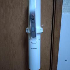 IRIS　コードレス　掃除機