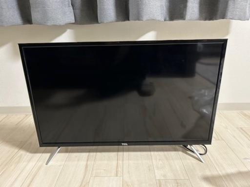 テレビ　32型