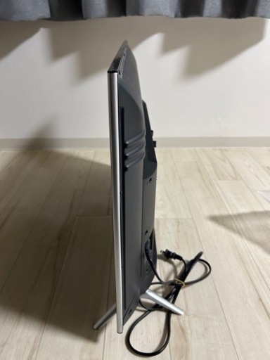 テレビ　32型