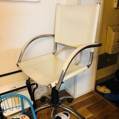 オフィス用チェアー