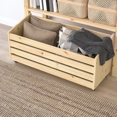 IKEA Ivar パイン材キャスター付き収納ボックスの画像