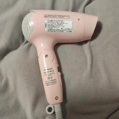【美品】人気のPanasonicヘアードライヤー2,000円→1,500円まで値下げですの画像