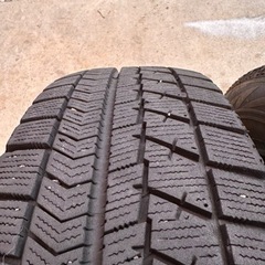スタッドレス 165/70r14 アイスガード の画像