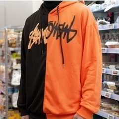 パーカーLサイズの画像