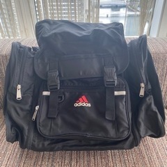 adidas リュック　林間学校　ハイキング