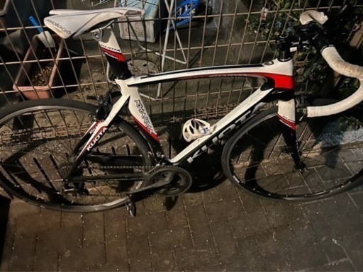 クオーターの2014年式カルマEVOです！