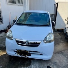 ミラ　イース　カラー水色です。