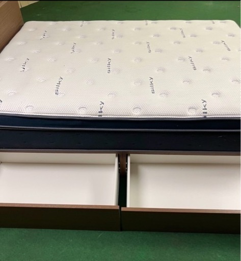 061  ニトリ ダブルベッド DUAL POCKET HIGH GREADE 引き出し収納付き