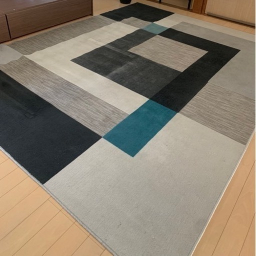 ベルギー製　絨毯