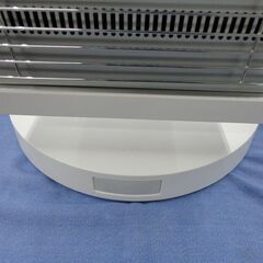 ダイキン セラムヒート DAIKIN ERFT11ZS-W 2022年製 遠赤外線暖房機 首振り/二重過熱防止/二重転倒OFF機能/消し忘れ防止6時間タイマー機能搭載 マットホワイトの画像