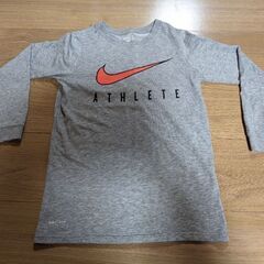 キッズ アディダス、ナイキ （ジャケット、Tシャツ）adidas Nike 子供の画像