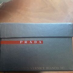 PRADA プラダ パンプス 白 ホワイト シューズ 23.5cm 23.0cm 23cm MILANO VERNICE BIANCO T075 履きやすい かっこいい かわいい スリム オシャレ お手頃 お得 格安 激安 破格 特価 特売 セール の画像