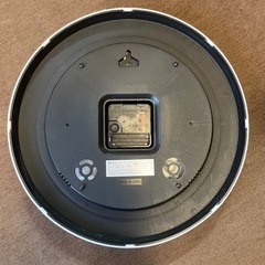 【使用品】スリーコインズ掛け時計の画像