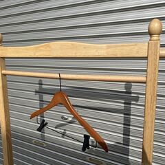 ハンガーラック キャスター付きで楽々移動 横67cm×奥行40cm×高さ155cm 愛知県海部郡蟹江町の画像