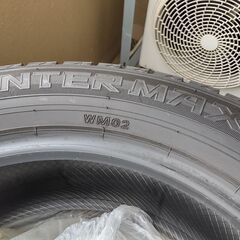 大幅値下げ！(225/55R18) DUNLOP WINTER MAX 98Q  [X4320] スタッドレスタイヤ 4本セット（中古品）の画像