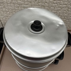 蒸し鍋3段の画像