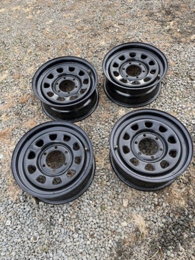 ホイール　16×7J 35