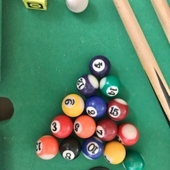 ビリヤード台の画像