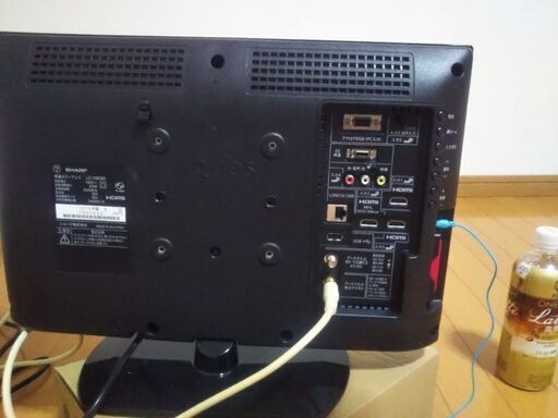 SHARP  ＡＱＵＯＳ  19V  2014製