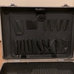 アタッシュケースの画像