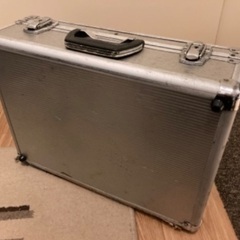 アタッシュケースの画像