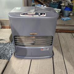 ファンヒーター（汚れ、凹みありの画像