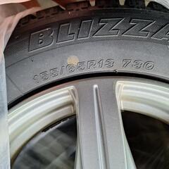 スタッドレスタイヤ　BRIDGESTONEの画像