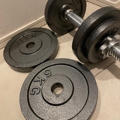 ダンベル　5kg×2、2.5kg×2、1.25kg×2