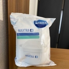 【値引】ブリタ浄水器ポット　カートリッジ付きの画像