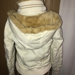 Warner Bros ワーナーブラザーズ　ブルゾン　ジャケット　白　Mサイズ　女性用の画像