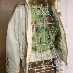 Warner Bros ワーナーブラザーズ　ブルゾン　ジャケット　白　Mサイズ　女性用の画像