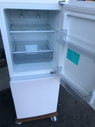 北九州市内配送無料 保証付き ハイアール 霜取り不要・3段引出し式冷凍