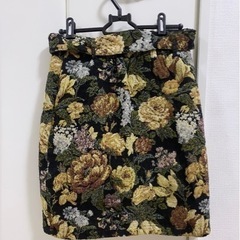 archives アルシーヴ 花柄 スカート 刺繍 ボタニカル ミニスカート 台形 タイト の画像
